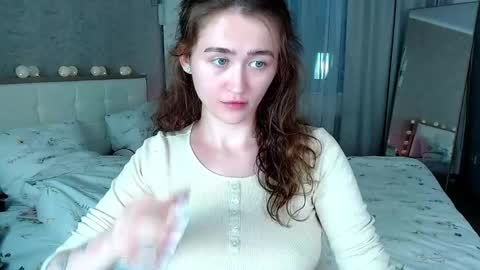 Lina online show from 05-27-26, 04:15