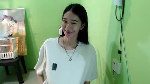 Reign online show from 10-30-25, 09:11