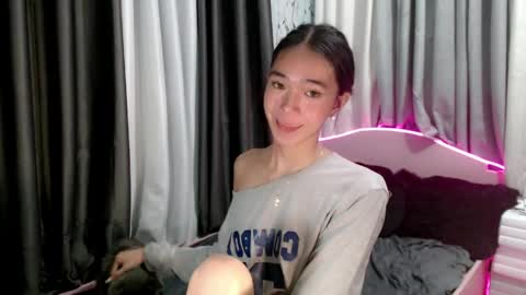 Reign online show from 04-18-26, 07:58