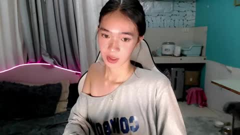 Reign online show from 04-20-26, 05:48