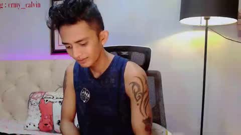 Snapshot of innocent_twinkxx chatting on 12-22-24, 11:41 calvin online show from 12-22-24, 11:41