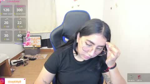 Snapshot of innocentchurchgirlll chatting on 07-07-26, 01:08 Luna online show from 07-07-26, 01:08