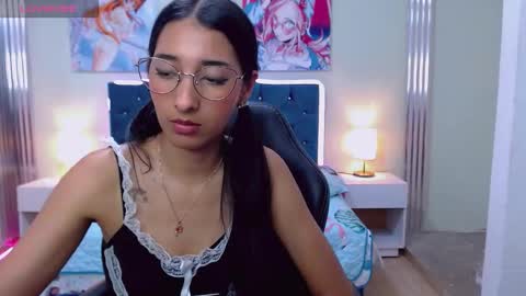 Snapshot of inocent_luna chatting on 02-06-26, 05:23 Luna moon online show from 02-06-26, 05:23