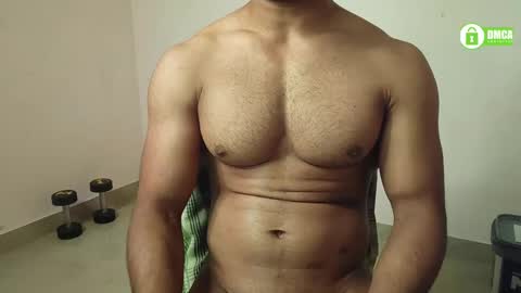 Snapshot of insanestud_miles chatting on 12-17-24, 06:09 Miles online show from 12-17-24, 06:09