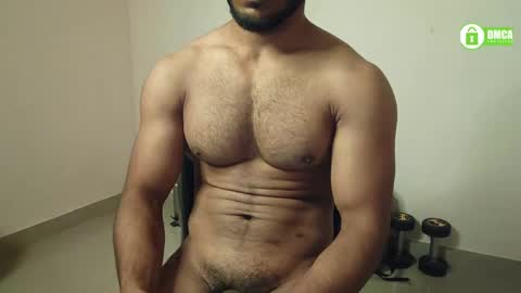 Snapshot of insanestud_miles chatting on 01-03-25, 05:42 Miles online show from 01-03-25, 05:42