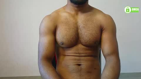 Snapshot of insanestud_miles chatting on 01-04-25, 03:50 Miles online show from 01-04-25, 03:50