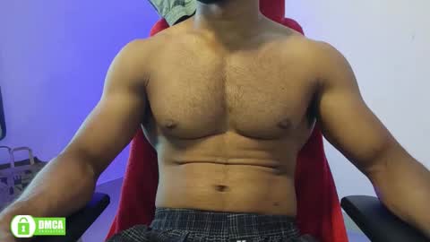 Snapshot of insanestud_miles chatting on 09-09-25, 04:56 Miles online show from 09-09-25, 04:56