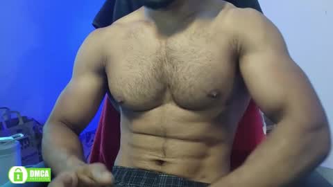 Snapshot of insanestud_miles chatting on 09-17-25, 05:31 Miles online show from 09-17-25, 05:31