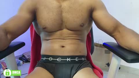 Snapshot of insanestud_miles chatting on 09-24-25, 09:01 Miles online show from 09-24-25, 09:01