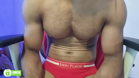 Snapshot of insanestud_miles chatting on 09-25-25, 07:34 Miles online show from 09-25-25, 07:34