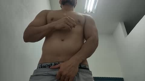 INSTAGRAM  camilodlx online show from 12-16-25, 03:33