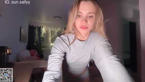 Snapshot of inspiration_in_frame chatting on 12-13-25, 09:31 Sully and Kate online show from 12-13-25, 09:31