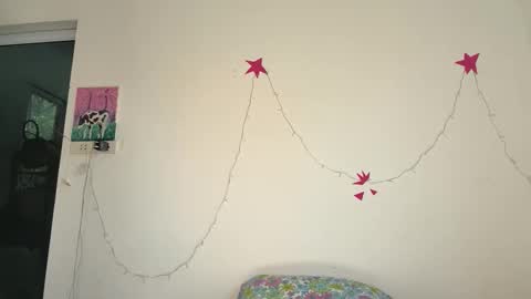 Snapshot of inspirebyeva chatting on 01-17-26, 08:08 Eva online show from 01-17-26, 08:08