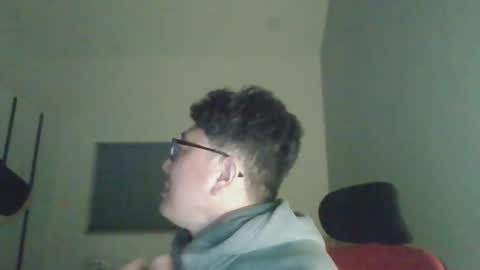 Snapshot of insuclee197641 chatting on 02-12-26, 02:23 insuclee197641 online show from 02-12-26, 02:23