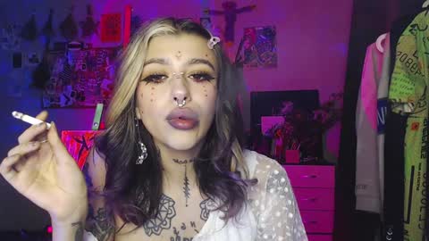 Insunnity666 online show from 12-18-24, 09:08