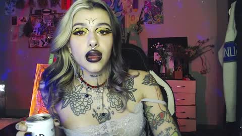 Insunnity666 online show from 01-13-25, 10:03