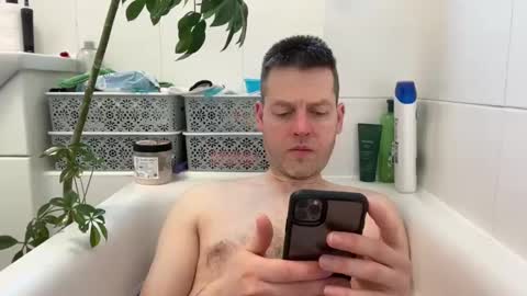 InterestedHun online show from 03-04-25, 12:33