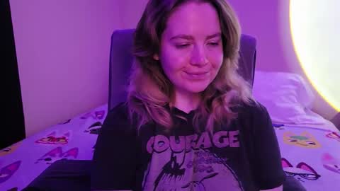 Snapshot of internetfairy_xo chatting on 12-03-25, 07:27 Faye online show from 12-03-25, 07:27