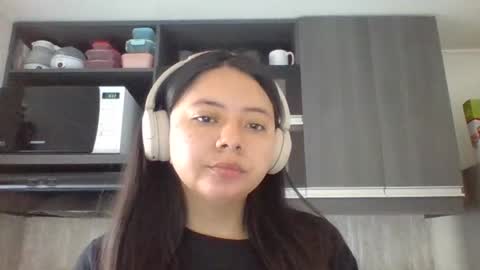 Iris 3 online show from 11-04-25, 01:32