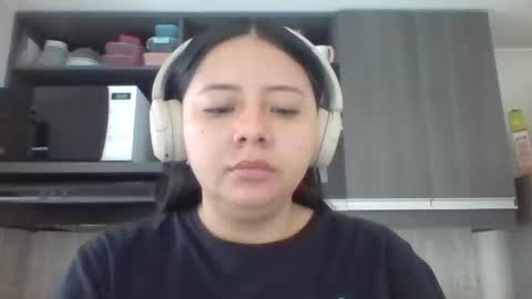 Iris 3 online show from 03-18-26, 02:09