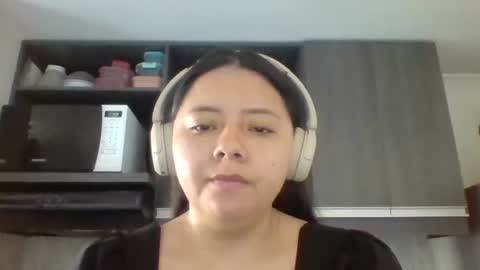 Iris 3 online show from 04-09-26, 02:00