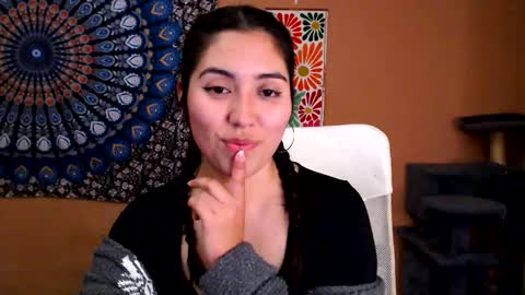 Snapshot of intimatetales chatting on 11-19-25, 11:16 Africa online show from 11-19-25, 11:16