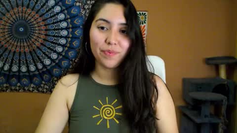 Snapshot of intimatetales chatting on 11-25-25, 09:15 Africa online show from 11-25-25, 09:15