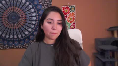 Snapshot of intimatetales chatting on 01-05-26, 05:27 Africa online show from 01-05-26, 05:27