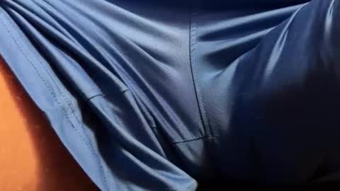 intressiert online show from 12-18-24, 06:57