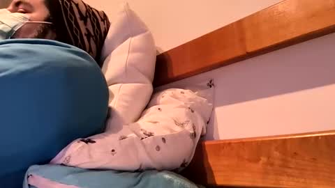 Snapshot of iplaywithu221 chatting on 12-15-25, 08:35 iplaywithu221 online show from 12-15-25, 08:35