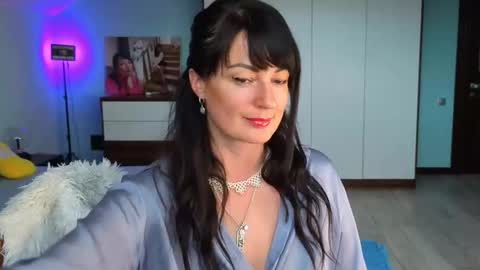 iracherrynow online show from 11-10-25, 12:48