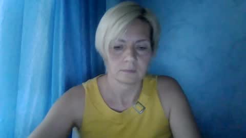 Snapshot of irinaa_x chatting on 07-10-26, 05:15 irinaa x online show from 07-10-26, 05:15