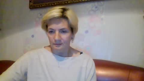 Snapshot of irinaa_x chatting on 07-25-26, 06:27 irinaa x online show from 07-25-26, 06:27