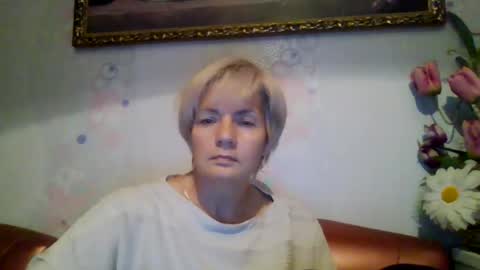 Snapshot of irinaa_x chatting on 07-28-26, 06:53 irinaa x online show from 07-28-26, 06:53