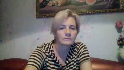 Snapshot of irinaa_x chatting on 07-30-26, 06:29 irinaa x online show from 07-30-26, 06:29