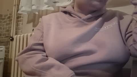 IrinnaK online show from 02-25-25, 06:53