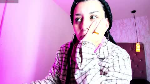 iris_77 online show from 11-25-25, 11:10