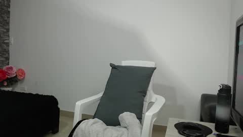 Snapshot of iris_joi chatting on 03-10-25, 02:06 Iirs online show from 03-10-25, 02:06