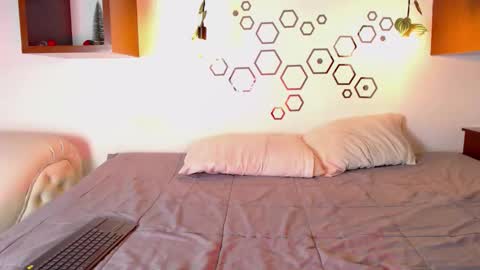 Iirs online show from 12-23-25, 03:59