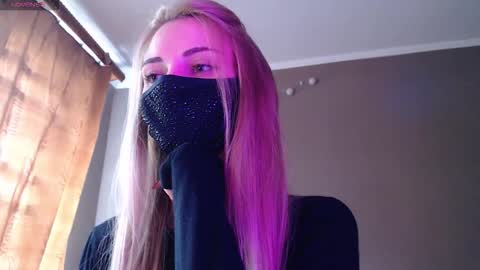 Lily online show from 09-24-25, 02:09