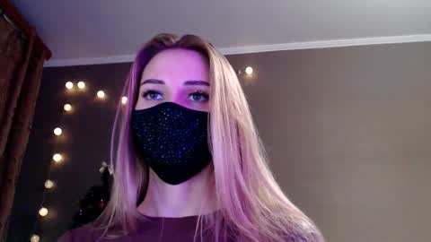 Lily online show from 12-13-25, 07:40