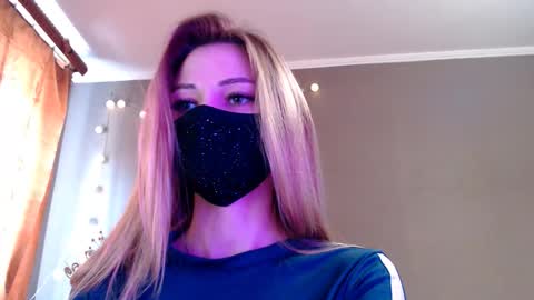 Lily online show from 03-14-26, 01:38