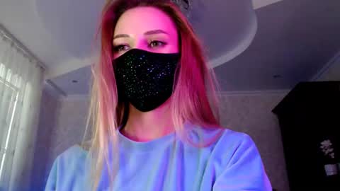 Lily online show from 07-08-26, 05:50