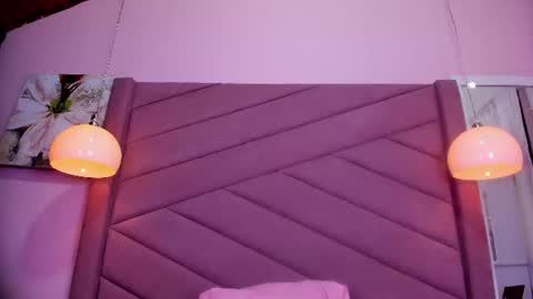 Iris Licht online show from 06-10-26, 04:28