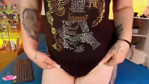 Iris Roses  online show from 05-25-26, 12:00