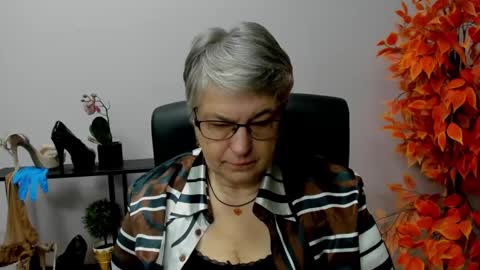 I R I S online show from 12-12-24, 07:19