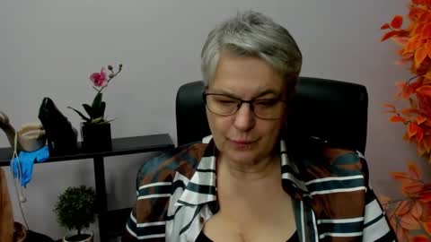 I R I S online show from 12-18-24, 10:51