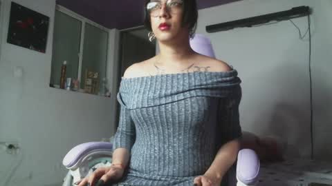 Camilla online show from 01-21-25, 11:45