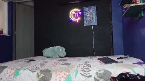 Camilla online show from 08-01-26, 05:34
