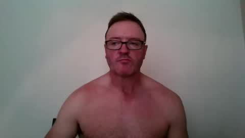 Snapshot of irish_pipe chatting on 09-30-25, 01:05 irish_pipe online show from 09-30-25, 01:05